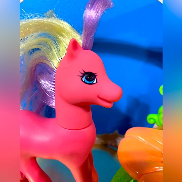 MY LITTLE PONY G2 VTG 1997 MAGIC MOTION FRIENDS SUNDANCE w/RAINBOW-VANITY-FENCE - Picture 6 of 14